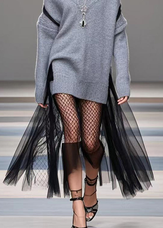 Well Tailored Sweater with a Graceful Silhouette