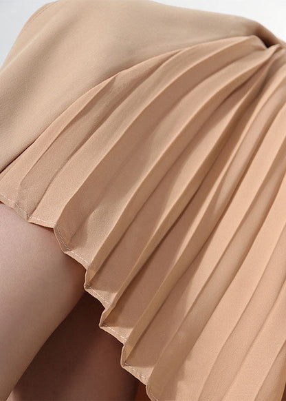 Gracefully Styled Garment for Any Occasion