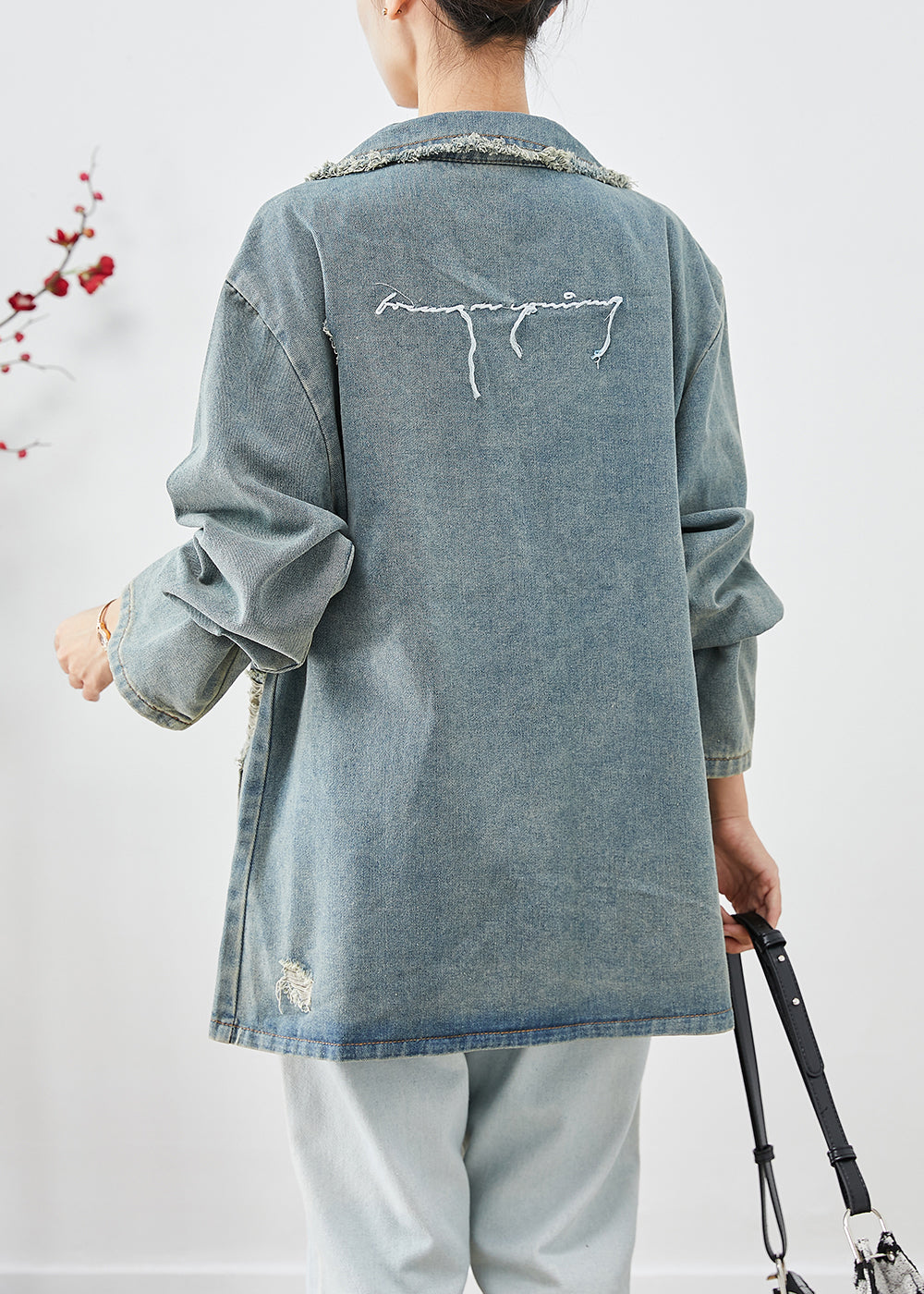 Beautifully Finished Coat in a Timeless Design