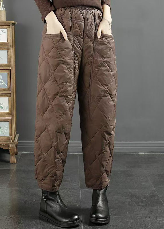 Well Tailored Pants with a Graceful Silhouette
