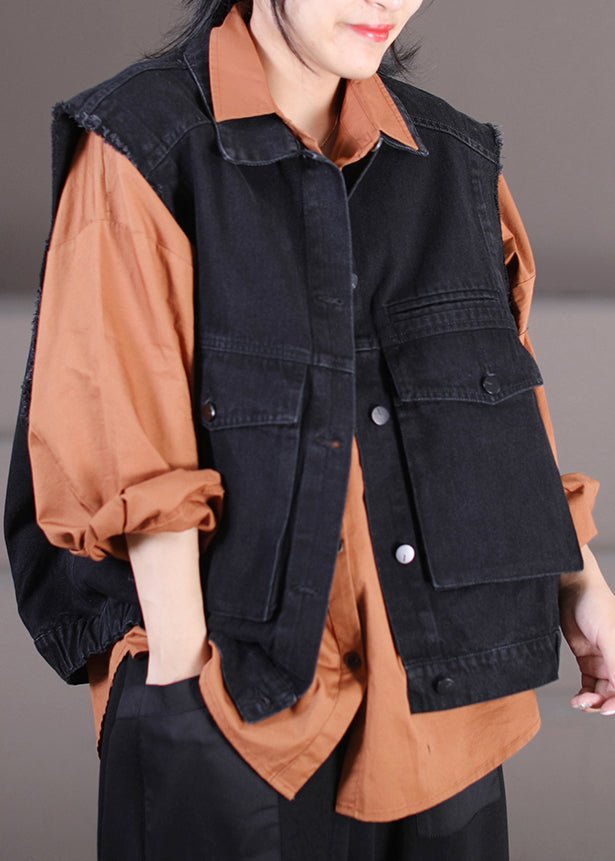 Effortlessly Elegant Coat with a Timeless Design