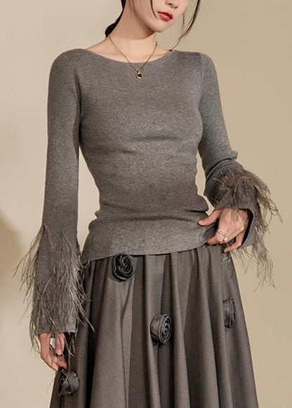 Well Tailored Sweater with a Graceful Silhouette