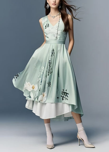 Classic Vintage & Enduringly Stylish Dress
