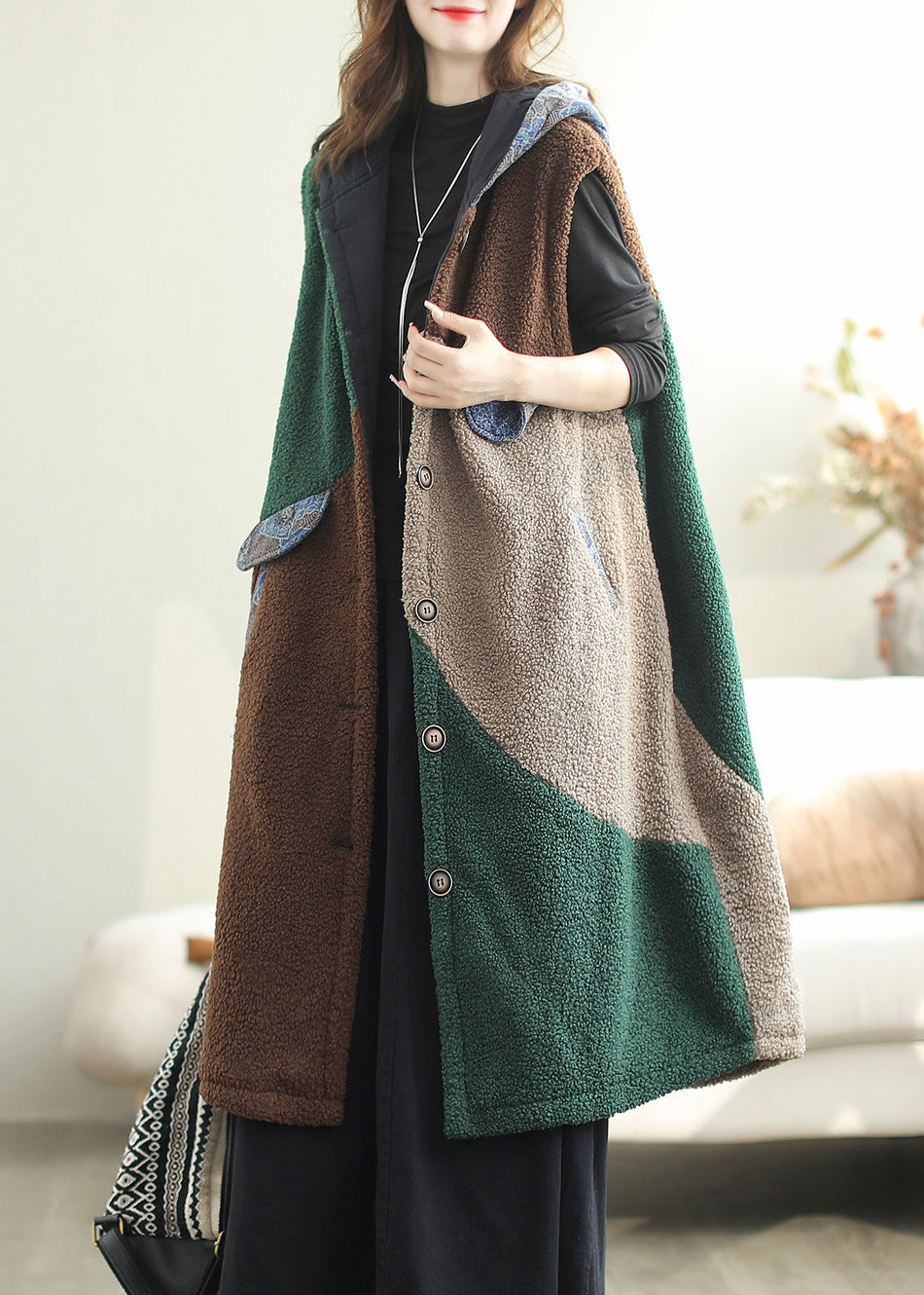 Classic Vintage & Enduringly Stylish Coat
