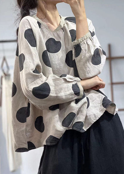 Classic Vintage Shirt with a Flattering Fit