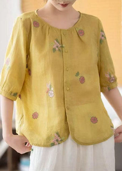 A Vintage Style Top with Delicate Timeless Details