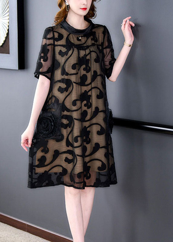Sophisticated Dress with a Clean Classic Look