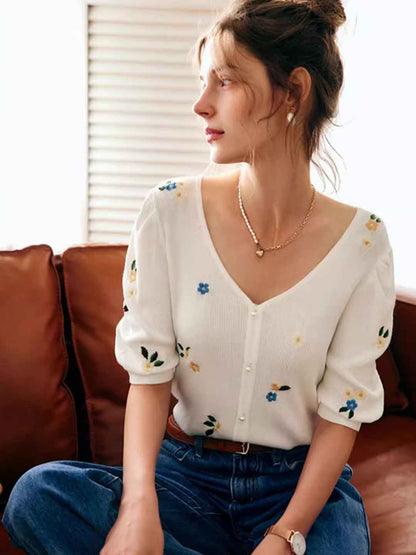 Classic Vintage & Enduringly Stylish Sweater
