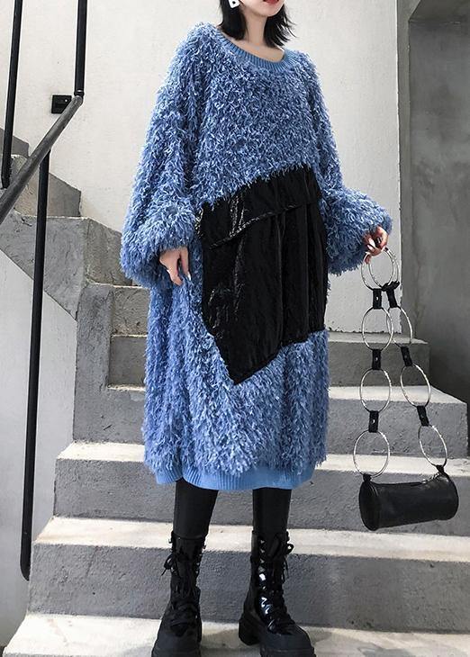 Well Tailored Sweater with a Graceful Silhouette