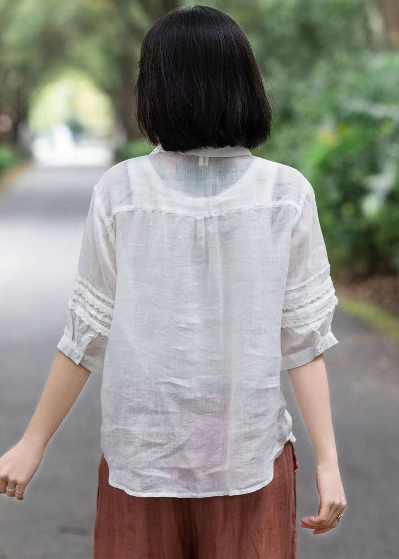 Sophisticated Blouse with a Clean Classic Look