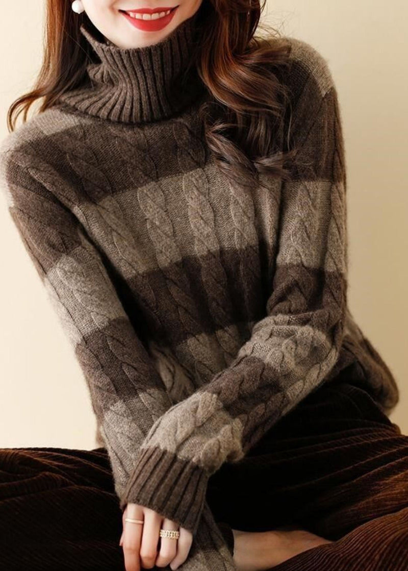 Polished Sweater with an Effortless Classic Look