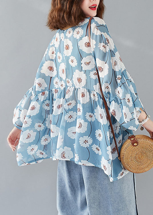 Classic Vintage Top with a Flattering Fit