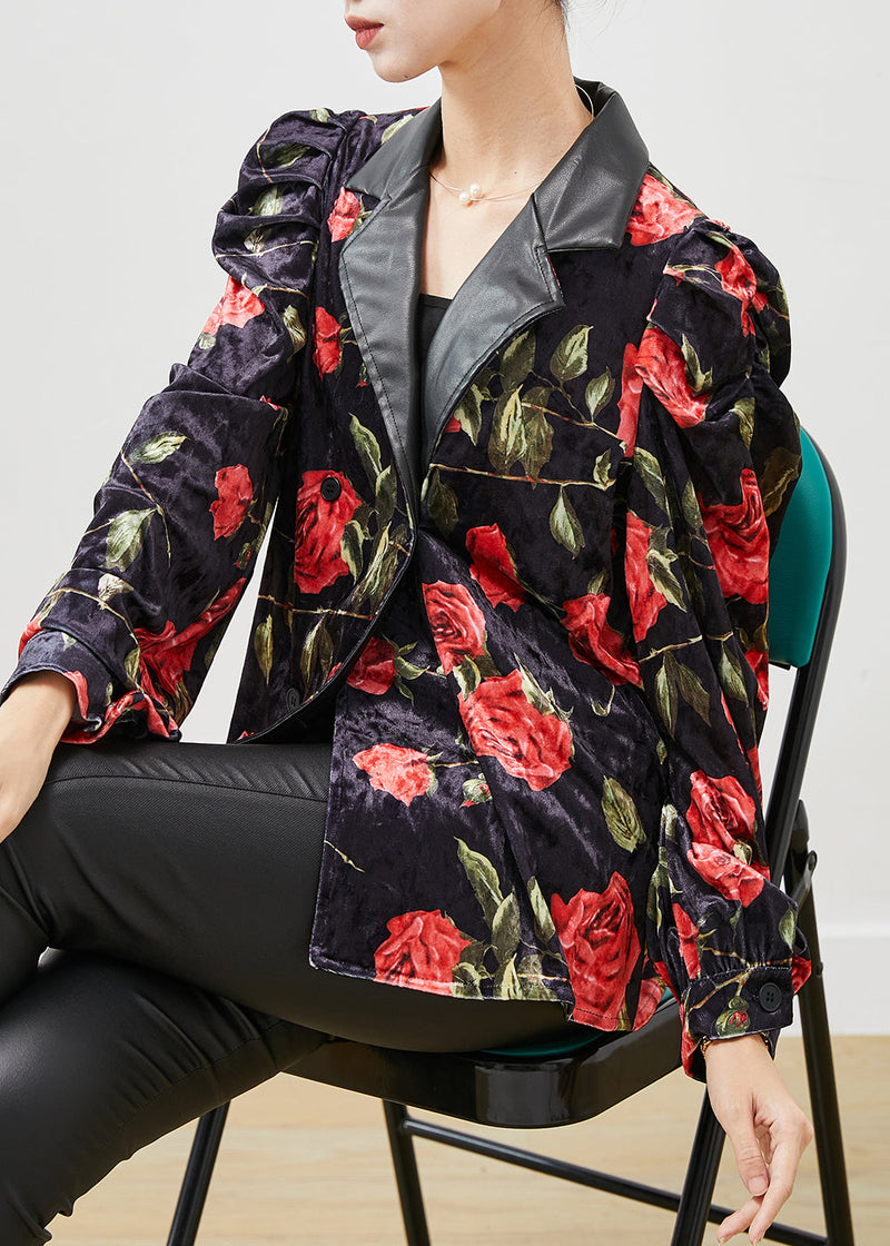 Effortlessly Elegant Coat with a Timeless Design