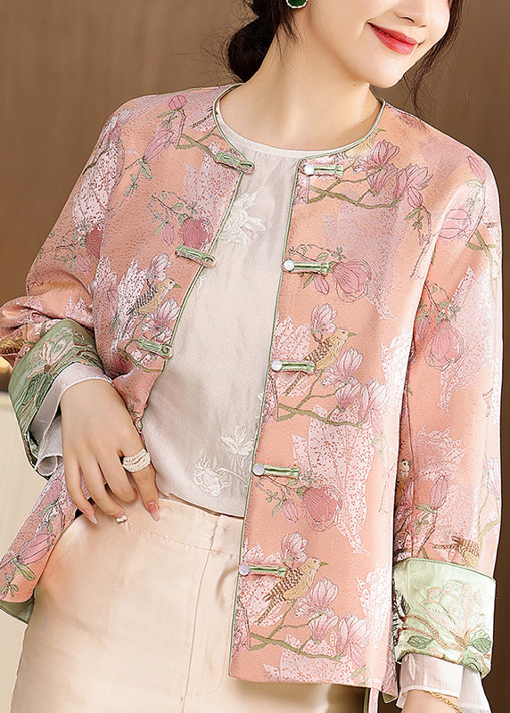 Classic Vintage Coat with a Flattering Fit