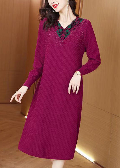 Classic Vintage Sweater with a Flattering Fit