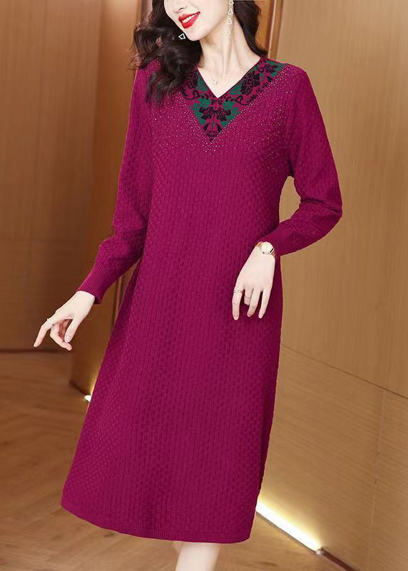 Classic Vintage Sweater with a Flattering Fit
