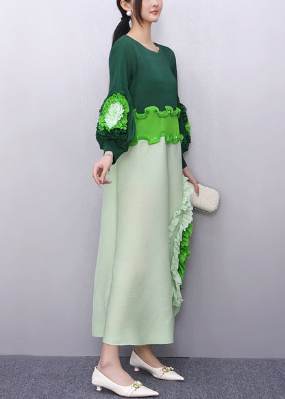 A Vintage Style Dress with Delicate Timeless Details
