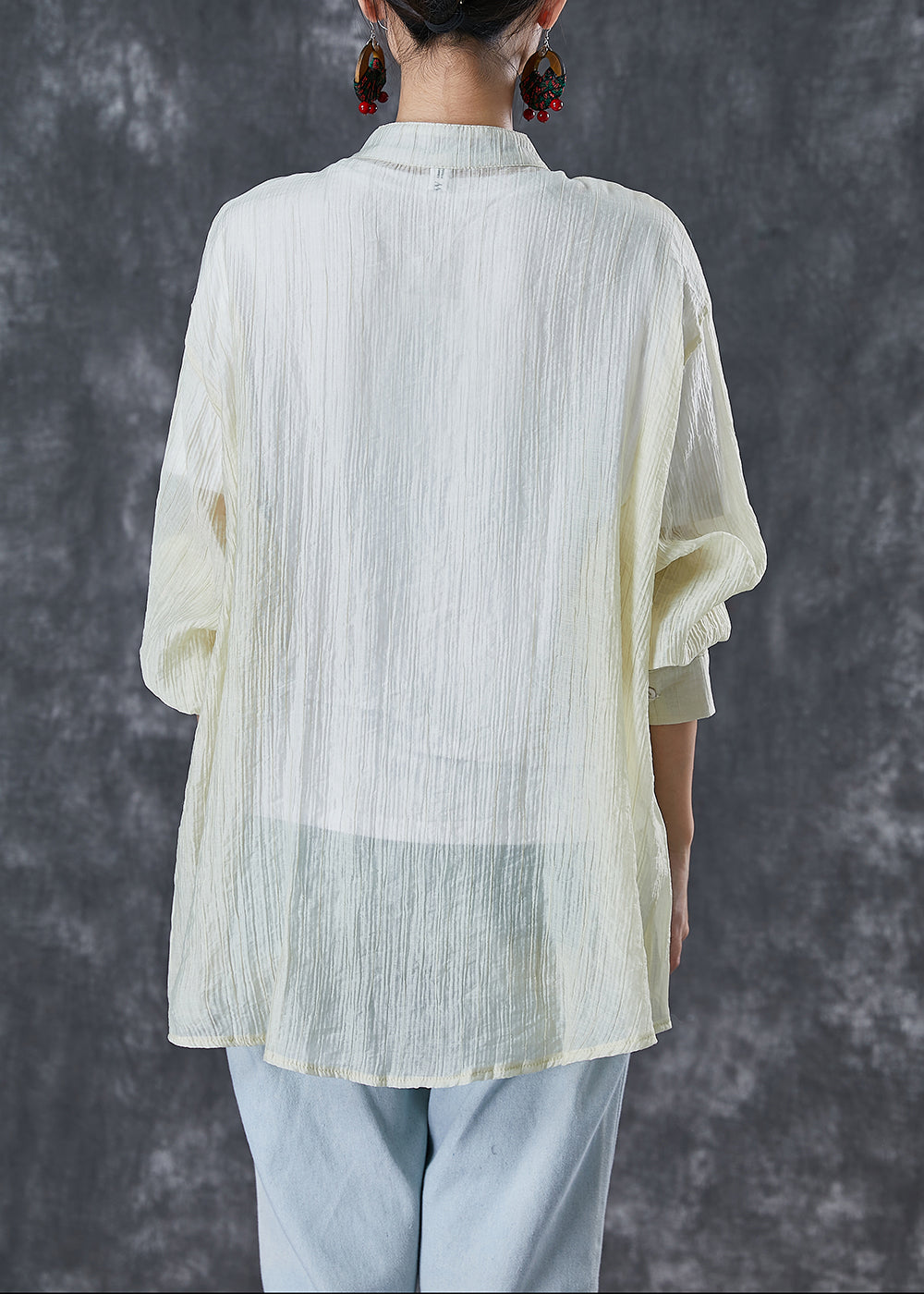Beautifully Finished Shirt in a Timeless Design