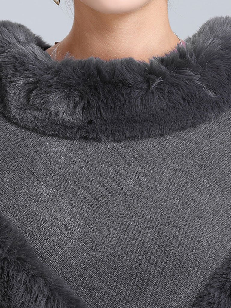 Beautifully Finished Coat in a Timeless Design