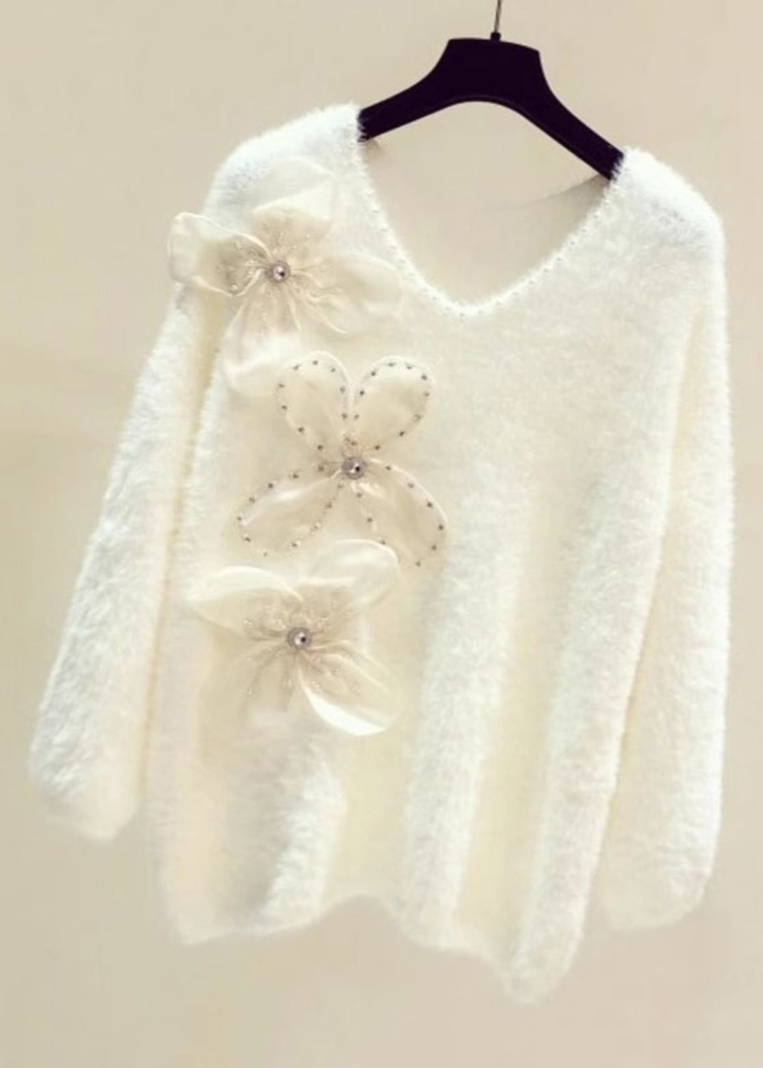 Polished Sweater with an Effortless Classic Look