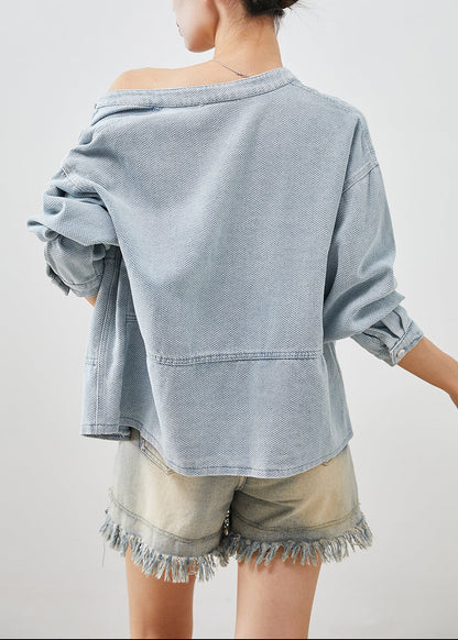 Gracefully Styled Coat for Any Occasion