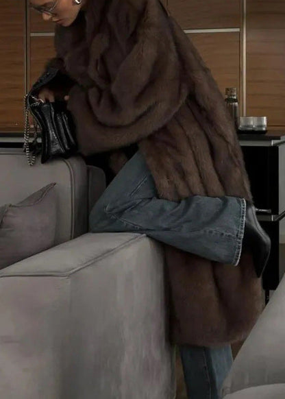 Sophisticated Coat with a Clean Classic Look