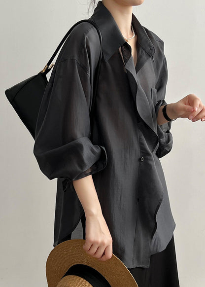 Classic Vintage Shirt with a Flattering Fit