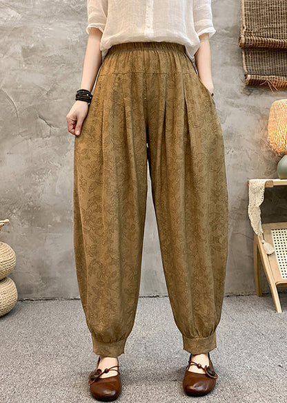 Elegantly Styled Pants for Everyday Wear