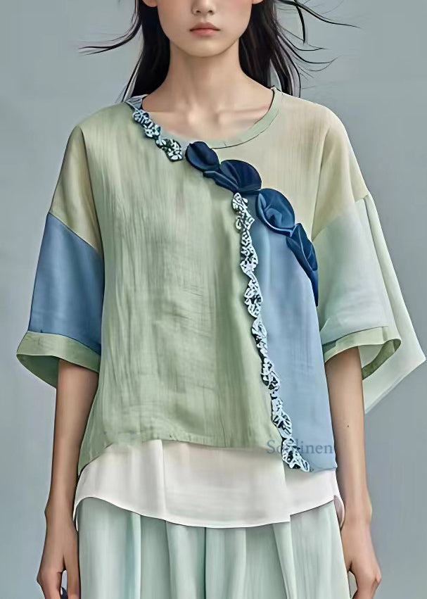 Polished Top with an Effortless Classic Look