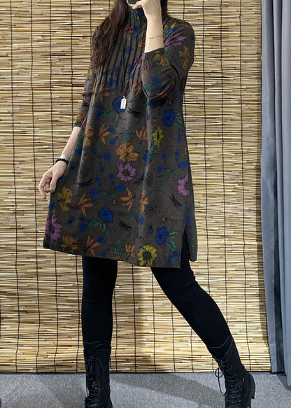 Well Tailored Sweater with a Graceful Silhouette