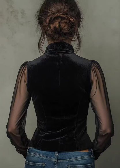 Gracefully Styled Blouse for Any Occasion