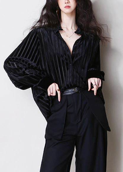 Beautifully Finished Shirt in a Timeless Design
