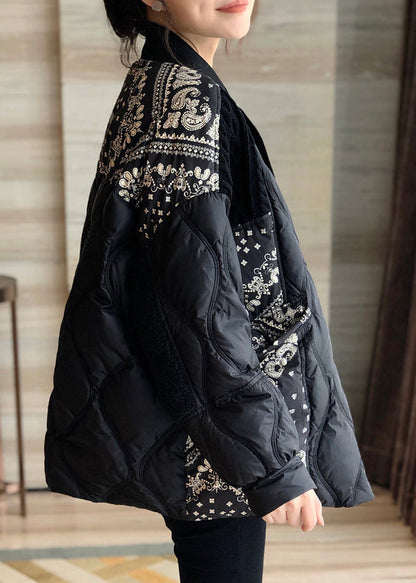 Elegantly Styled Coat for Everyday Wear
