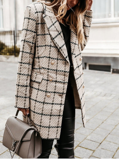 Polished Coat with an Effortless Classic Look