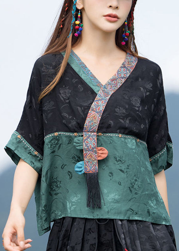 Classic Vintage & Enduringly Stylish Top