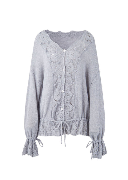 Effortlessly Elegant Sweater with a Timeless Design