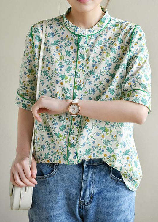 Beautifully Finished Blouse in a Timeless Design