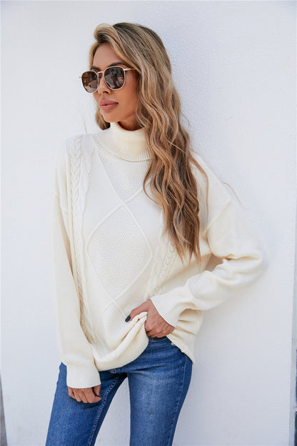 Well Tailored Sweater with a Graceful Silhouette