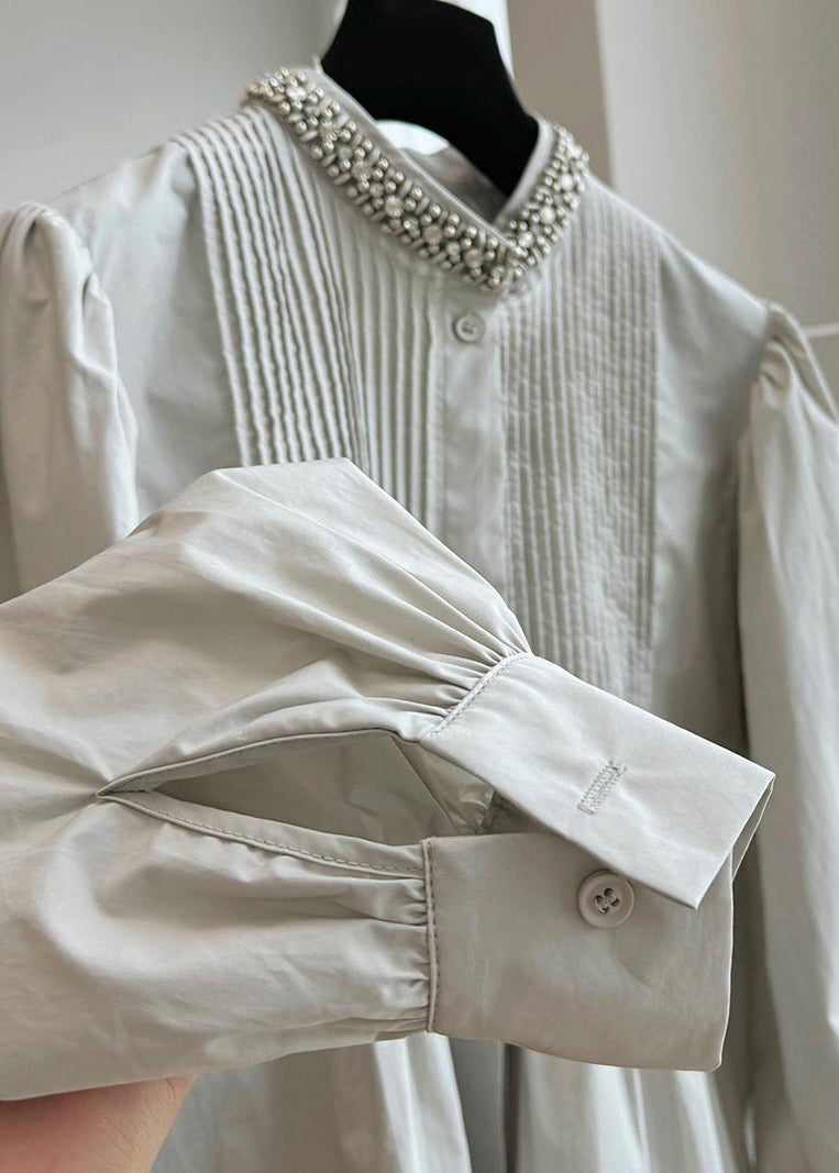 Effortlessly Elegant Shirt with a Timeless Design