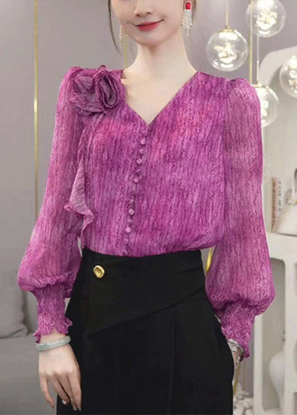 Beautifully Crafted Blouse in a Classic Style