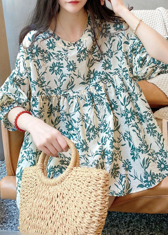 Beautifully Finished Blouse in a Timeless Design