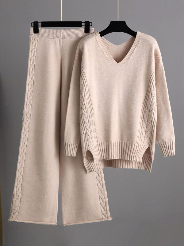 Elegantly Styled Sweater for Everyday Wear
