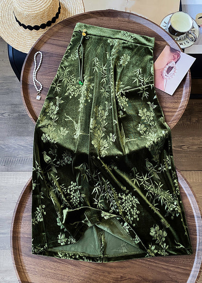 Gracefully Styled Garment for Any Occasion
