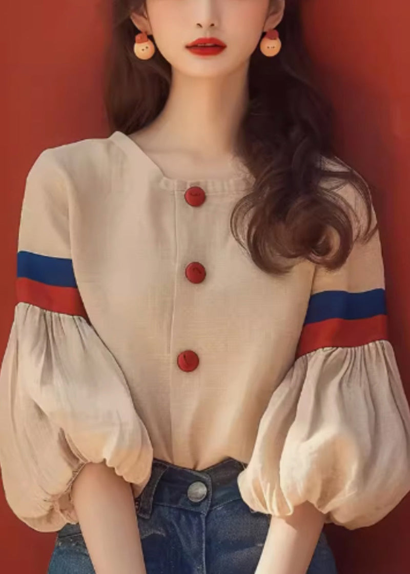 Beautifully Finished Blouse in a Timeless Design