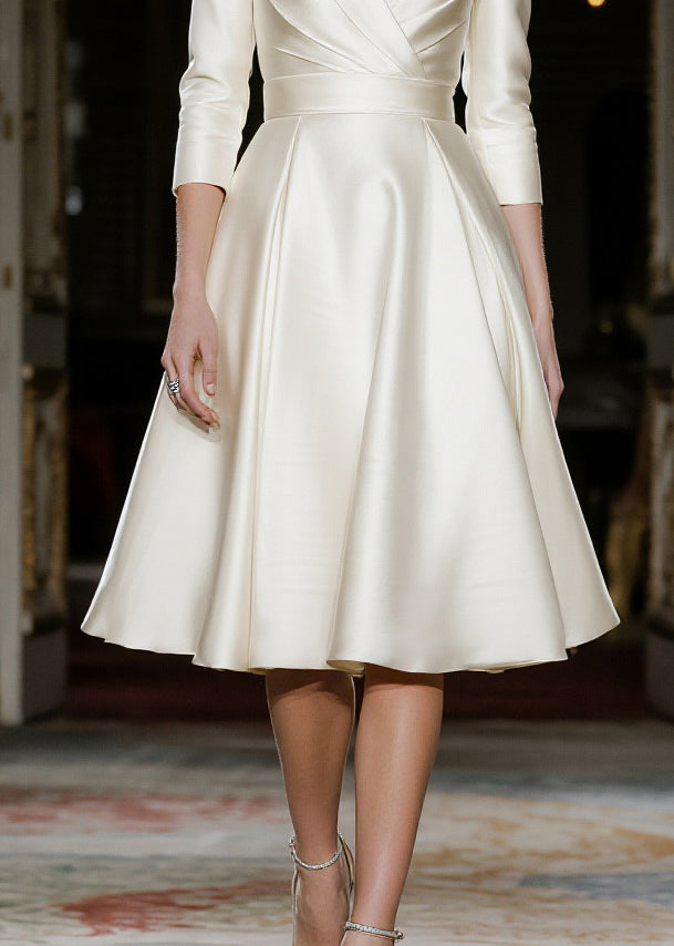 Classic Vintage Dress with a Flattering Fit