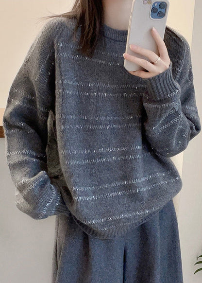 Beautifully Finished Sweater in a Timeless Design