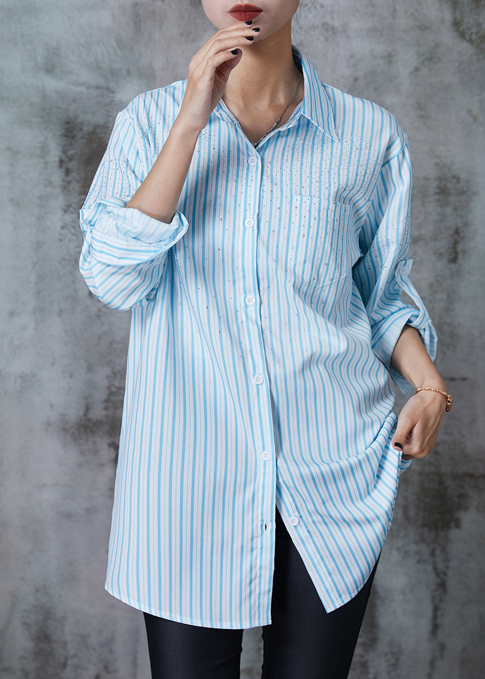 Sophisticated Blouse with a Clean Classic Look