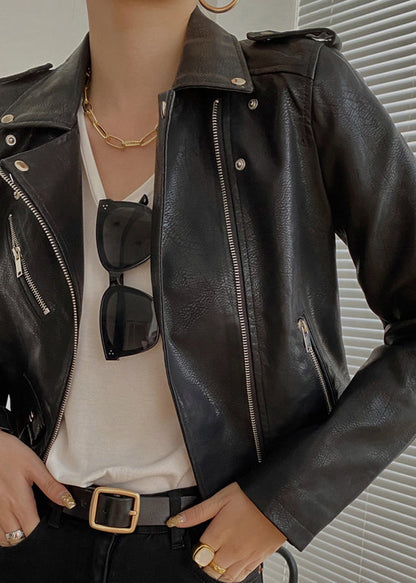 Sophisticated Jacket with a Clean Classic Look