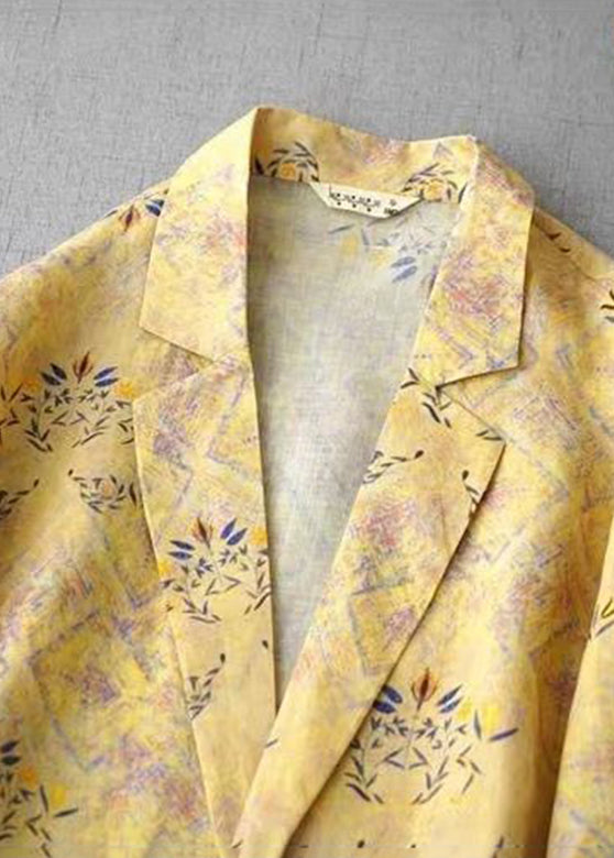 Classic Vintage Coat with a Flattering Fit