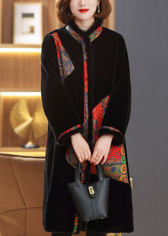 Classic Vintage Coat with a Flattering Fit